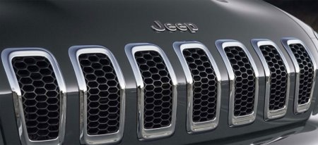 В России отозваны автомобили Jeep Cherokee и Jeep Commander из-за риска ДТП